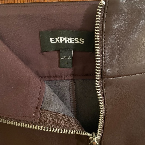 Express Leather skirt - Picture 2 of 2